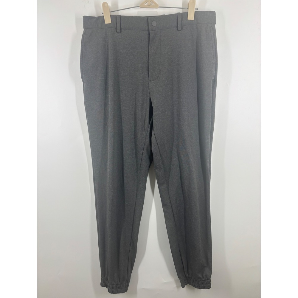 Uniqlo Mens Ultra Stretch Active Jogger Pants Gray Tapered Zip Pocket M